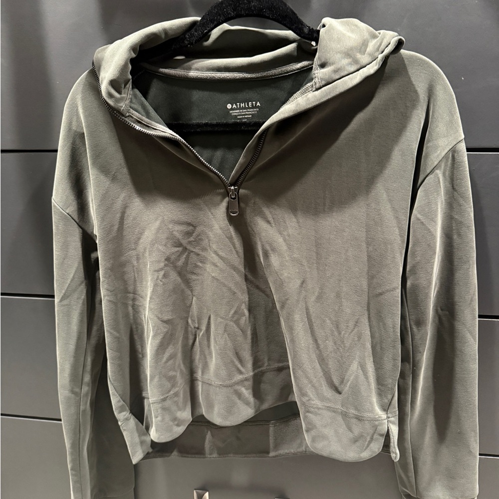 Athleta Olive Green Cropped Half Zip